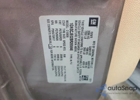 2011 Chevrolet Suburban C1500 Lt z USA, uszkodzony, nr VIN 1GNSCJE02BR265846